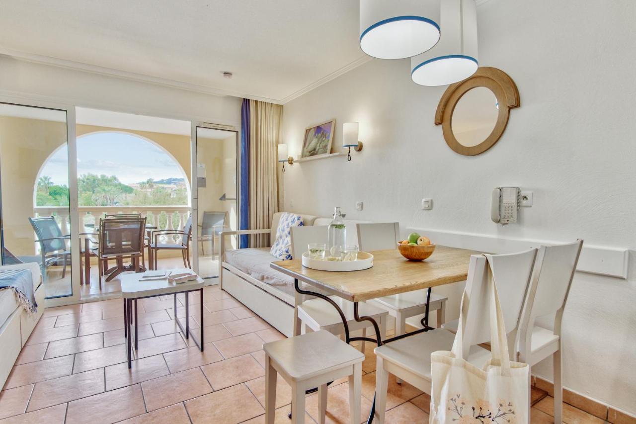 Residence Pierre & Vacances Premium Les Calanques Des Issambres レ・ズィサンブル エクステリア 写真