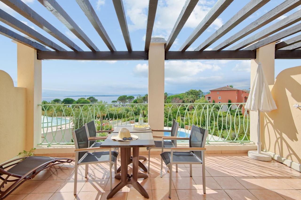 Residence Pierre & Vacances Premium Les Calanques Des Issambres レ・ズィサンブル エクステリア 写真