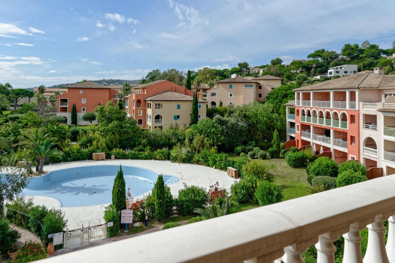 Residence Pierre & Vacances Premium Les Calanques Des Issambres レ・ズィサンブル エクステリア 写真