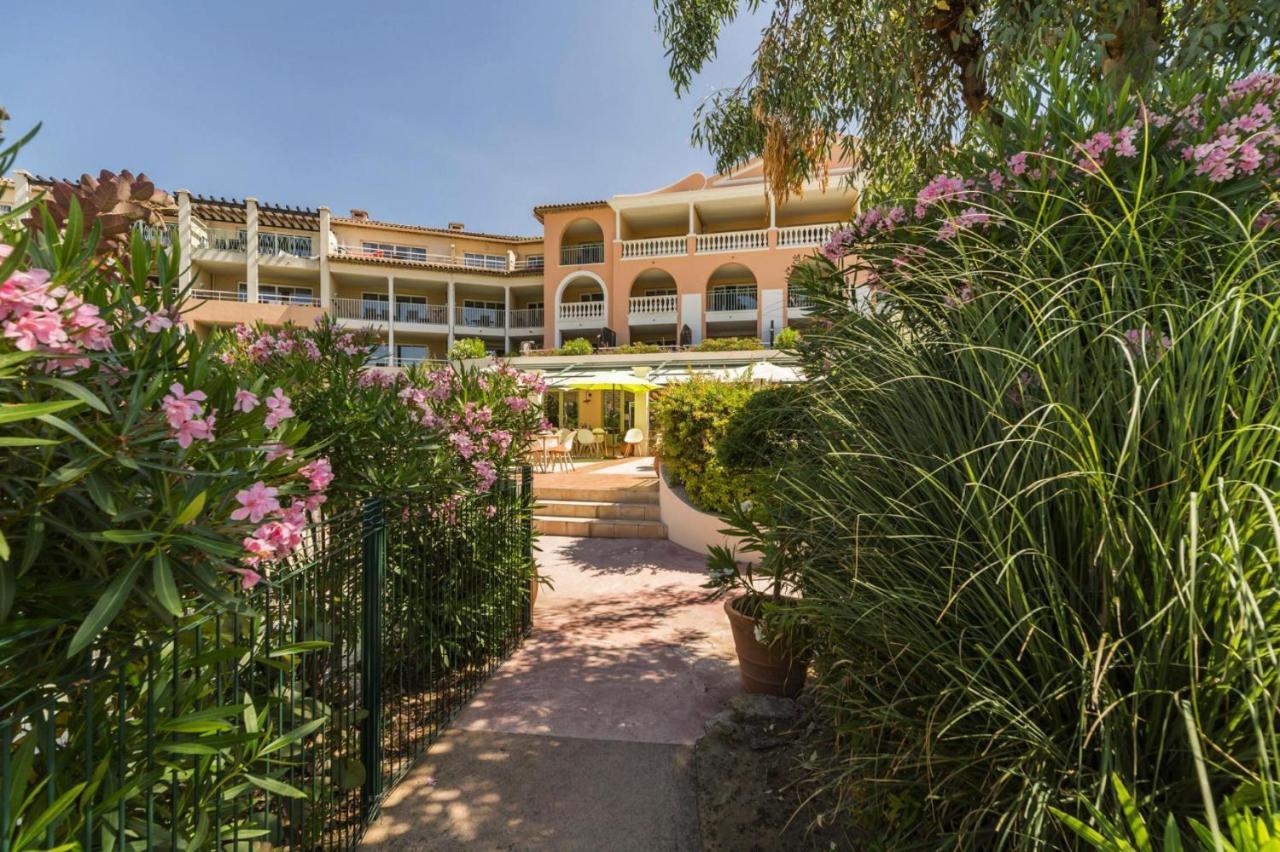 Residence Pierre & Vacances Premium Les Calanques Des Issambres レ・ズィサンブル エクステリア 写真