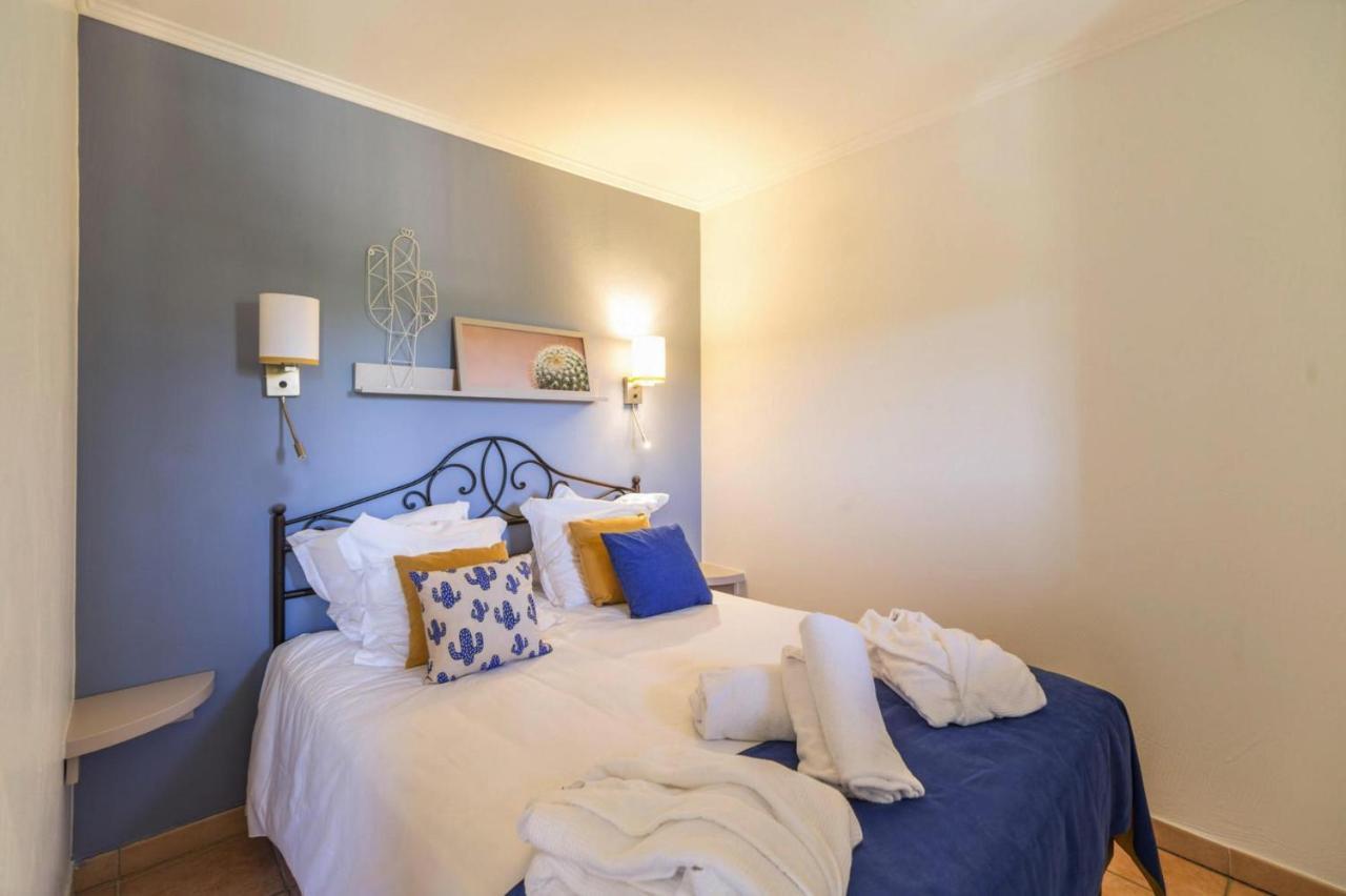 Residence Pierre & Vacances Premium Les Calanques Des Issambres レ・ズィサンブル エクステリア 写真