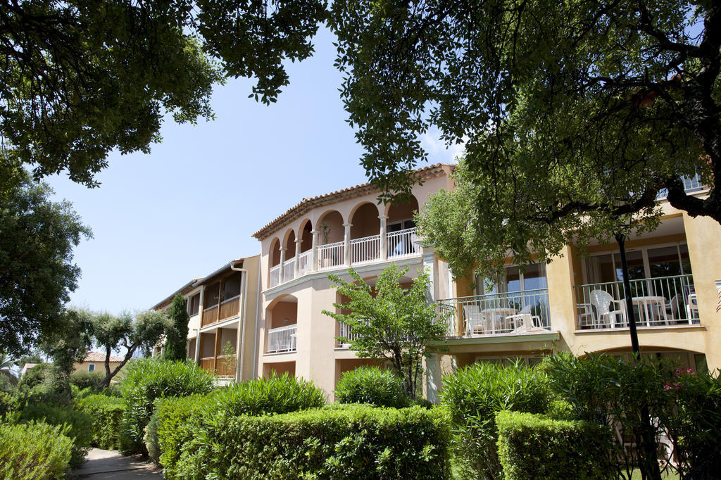 Residence Pierre & Vacances Premium Les Calanques Des Issambres レ・ズィサンブル エクステリア 写真